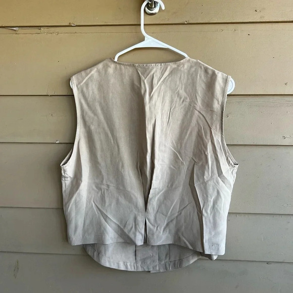 Silkland Beige Vest - Size 12 - Neutral, Stars - Picture 4 of 4